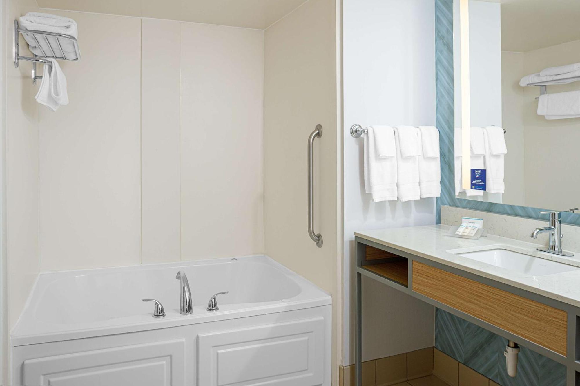 Hotel Hilton Garden 3*